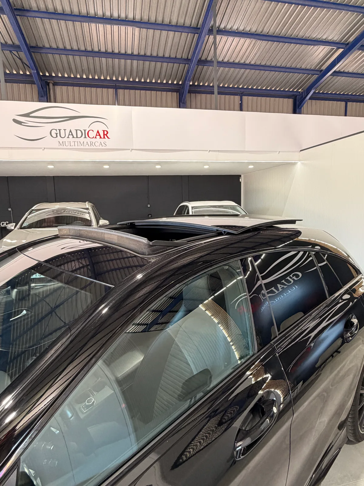 Mercedes Benz CLA 200d Shooting Brake — foto 9