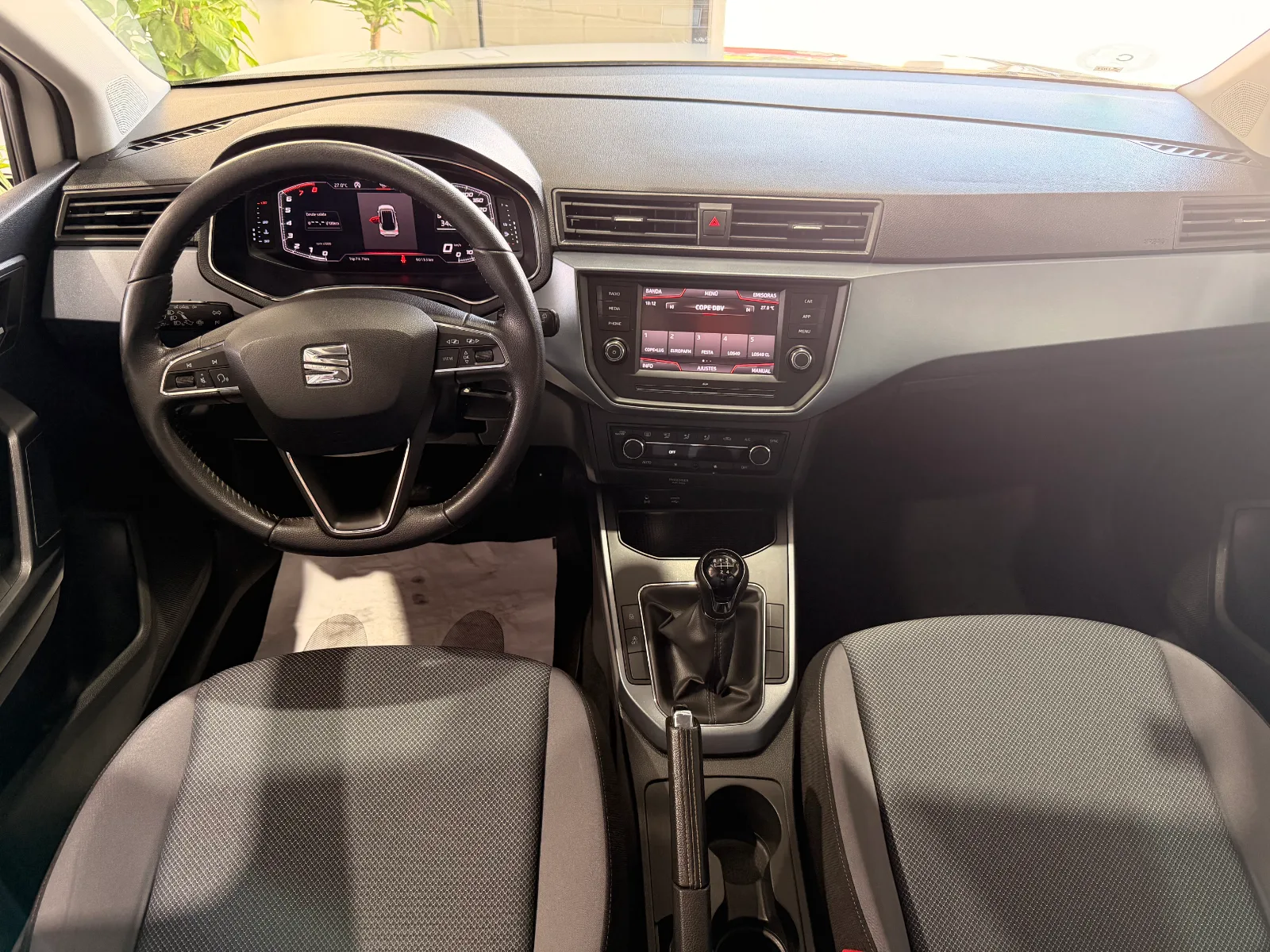 SEAT ARONA — foto 4