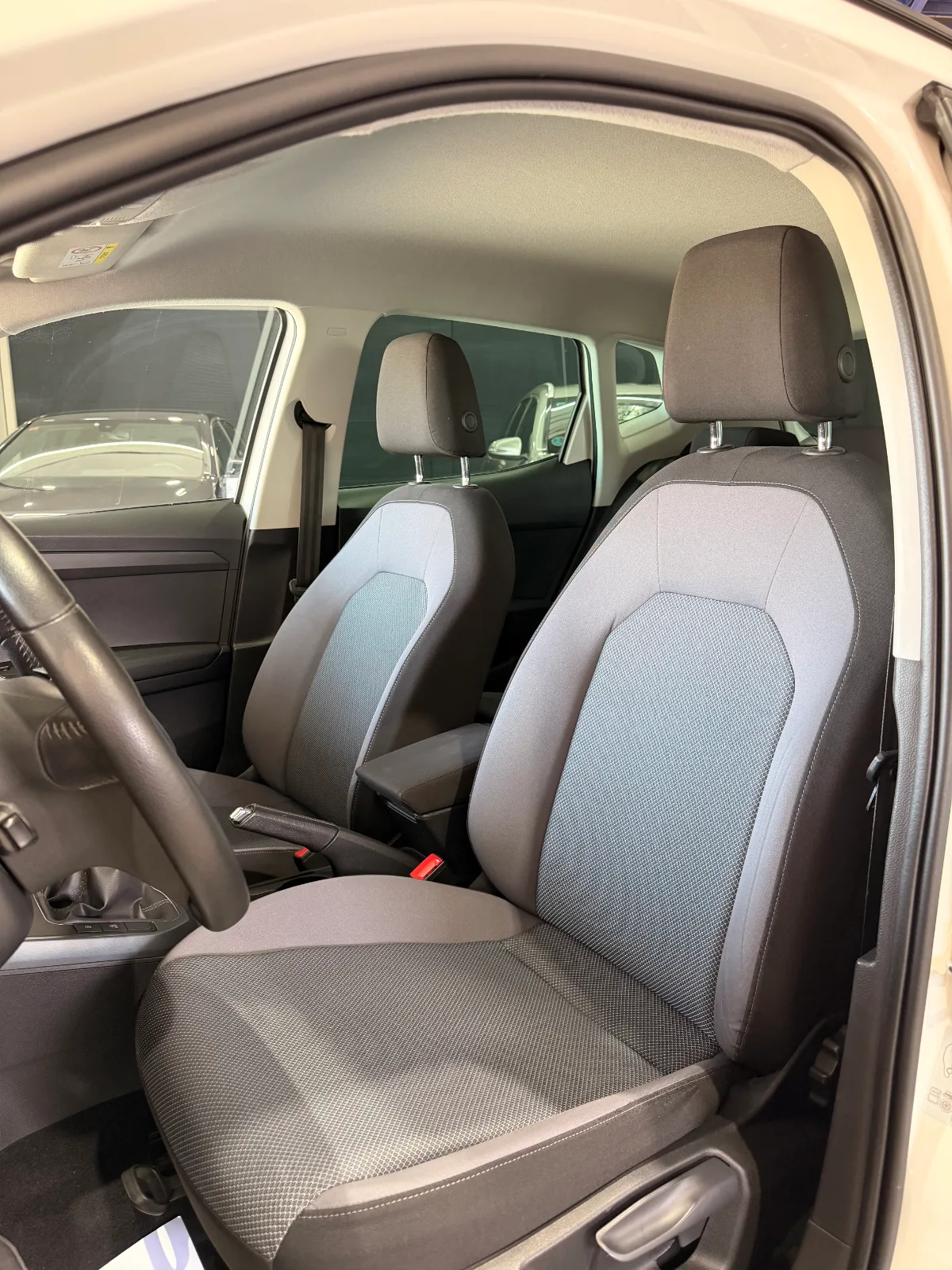 SEAT ARONA — foto 5