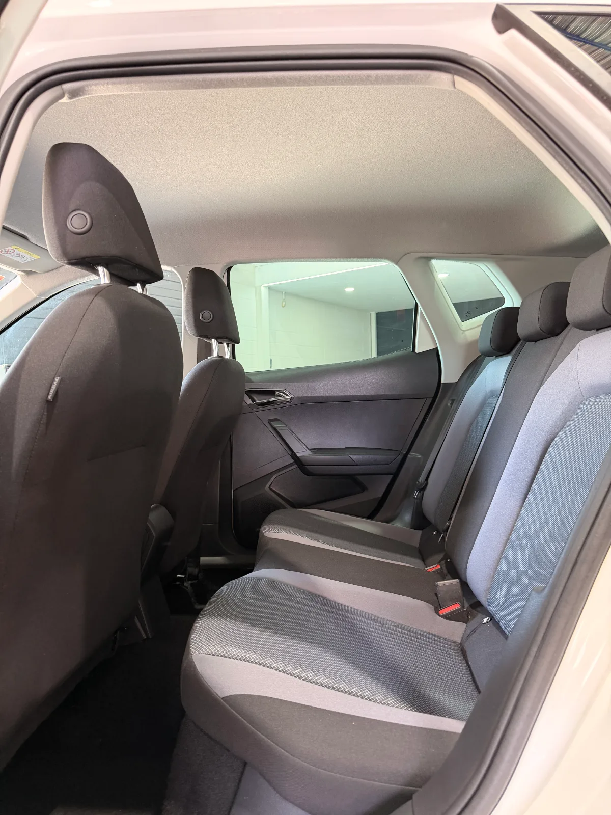 SEAT ARONA — foto 6