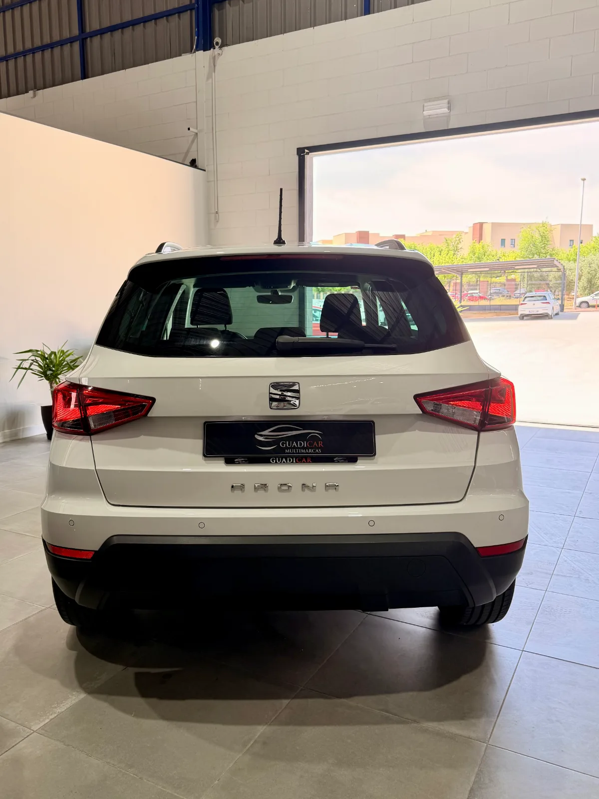 SEAT ARONA — foto 7