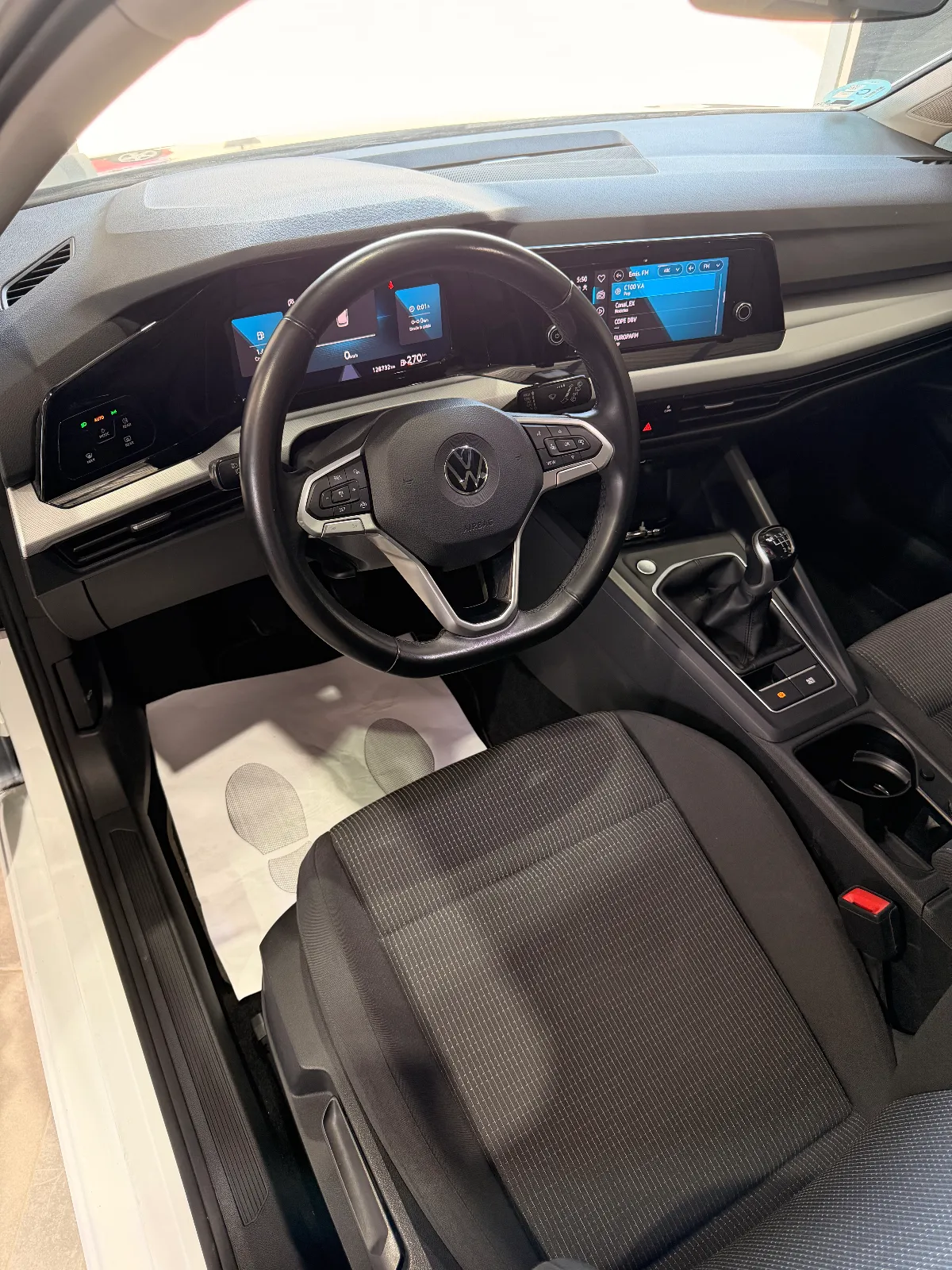 VOLKSWAGEN GOLF — foto 3