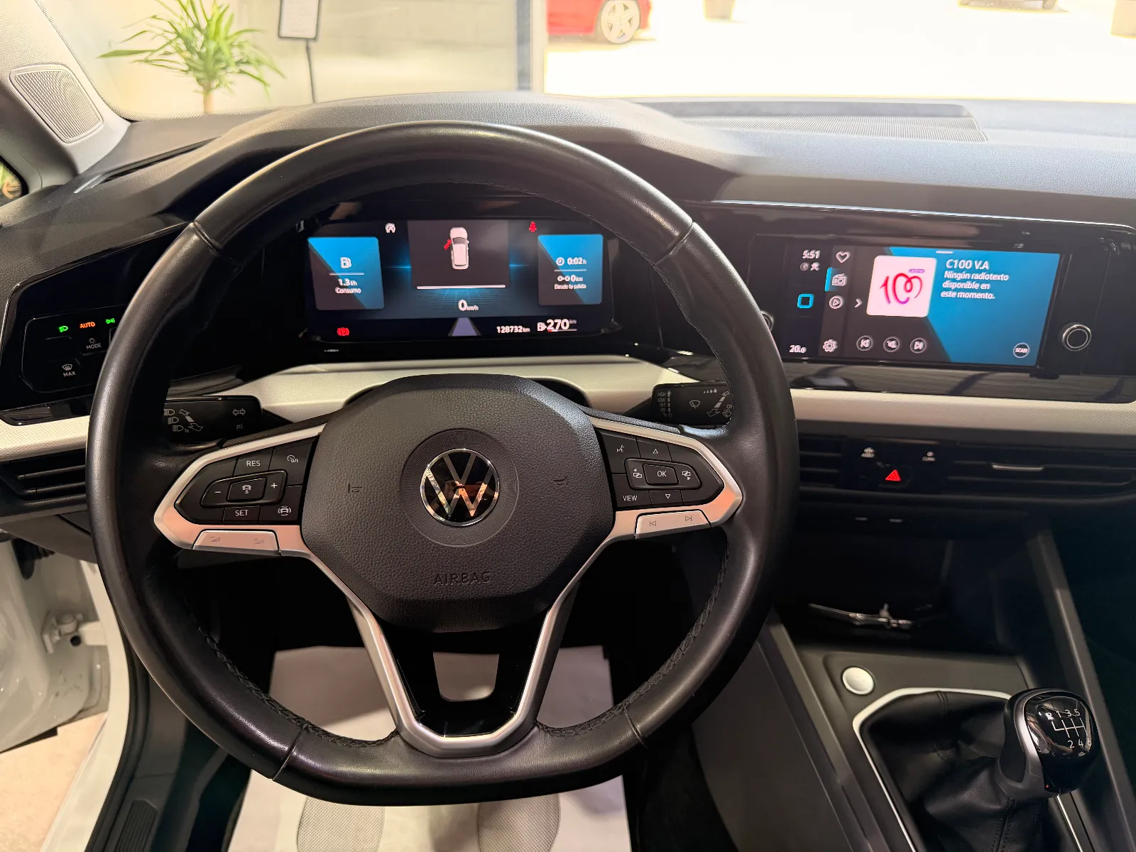 VOLKSWAGEN GOLF — foto 4