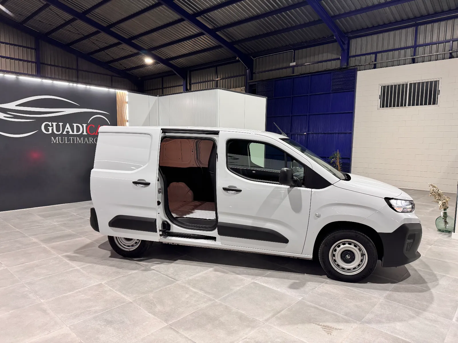 Citröen BERLINGO — foto 3
