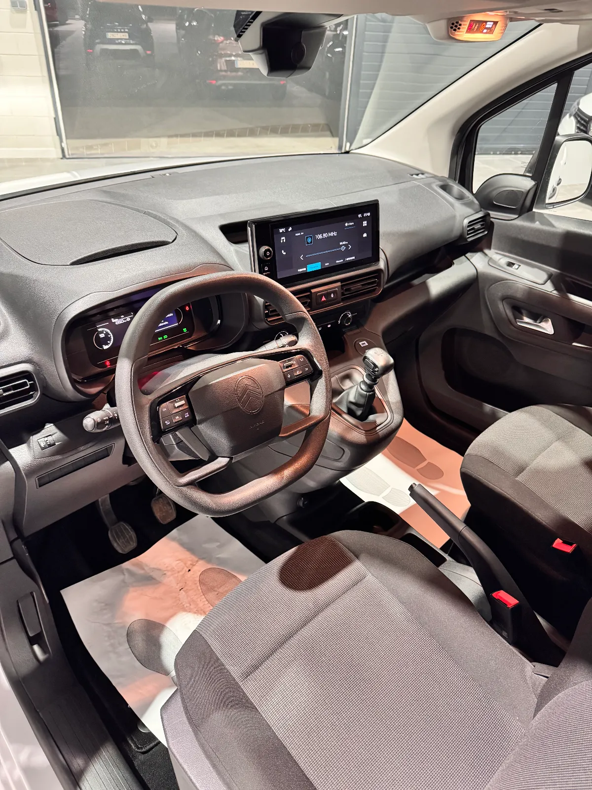 Citröen BERLINGO — foto 4