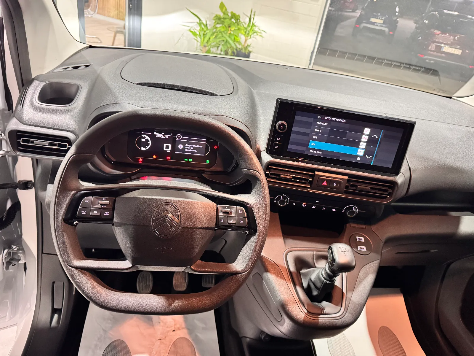 Citröen BERLINGO — foto 5