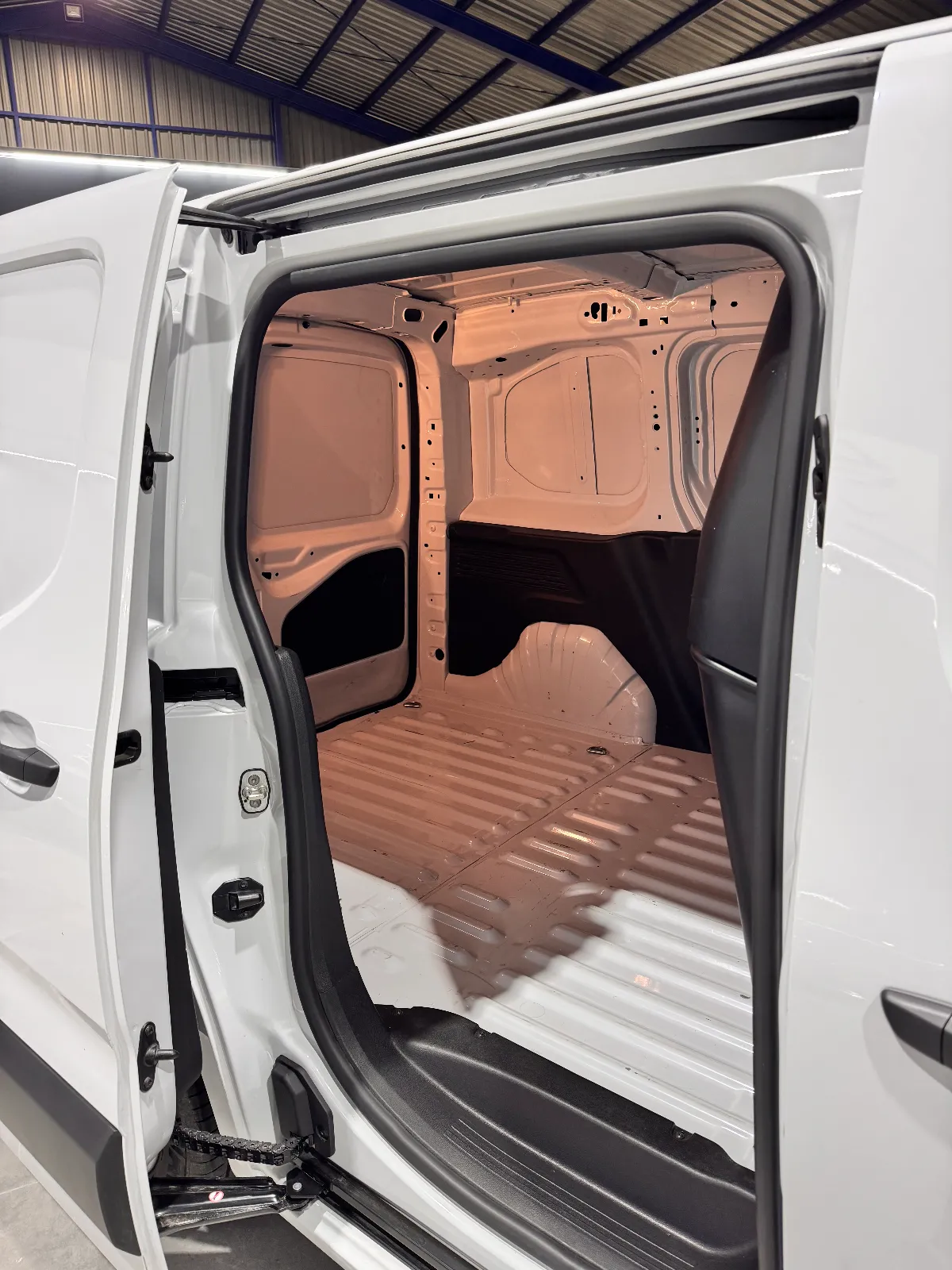 Citröen BERLINGO — foto 8