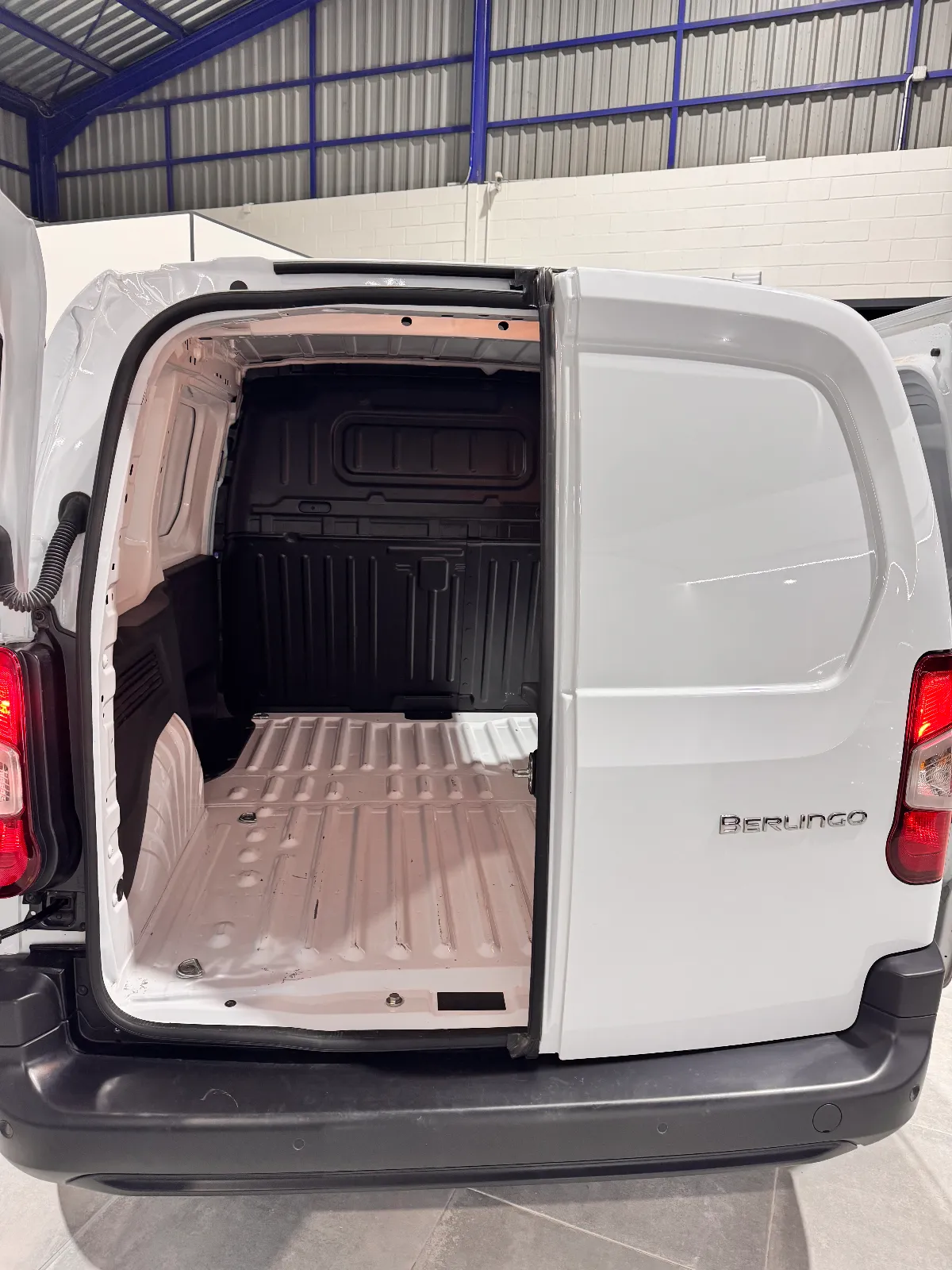 Citröen BERLINGO — foto 10