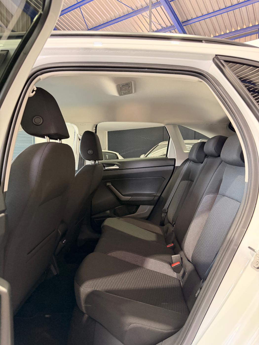 Volkswagen TAIGO — foto 7