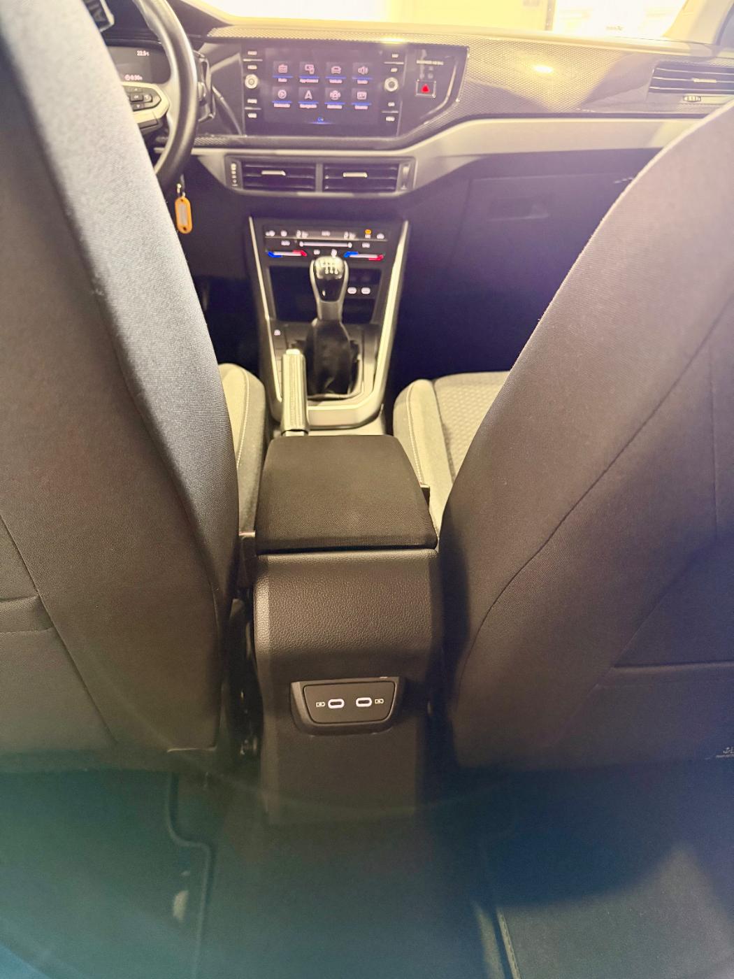 Volkswagen TAIGO — foto 8