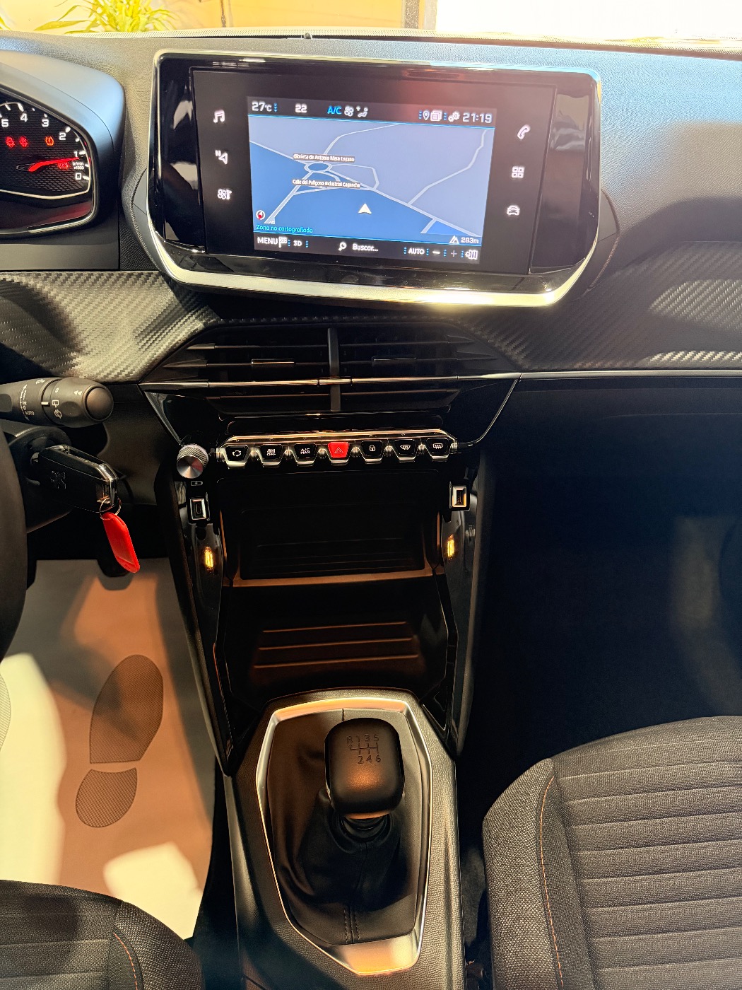 PEUGEOT 2008 Active Pack Blue HDi — foto 5
