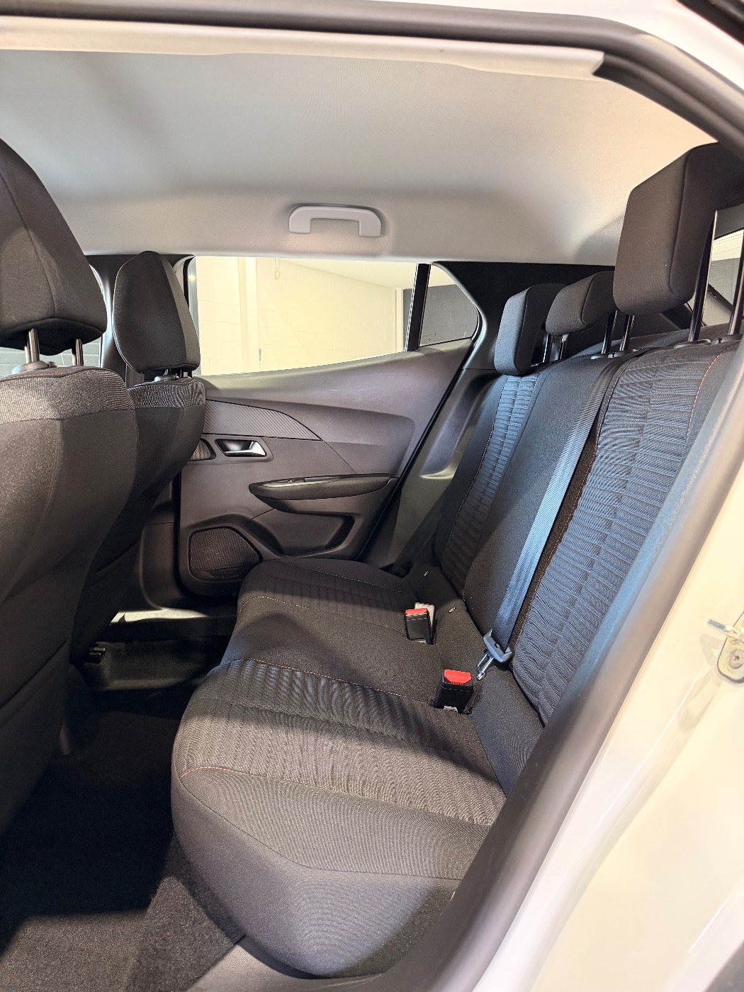 PEUGEOT 2008 Active Pack Blue HDi — foto 6