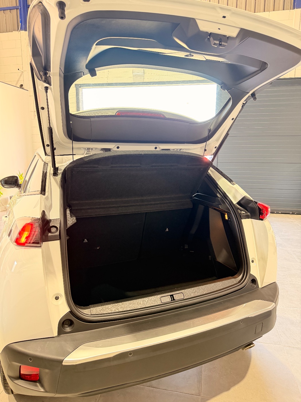 PEUGEOT 2008 Active Pack Blue HDi — foto 8