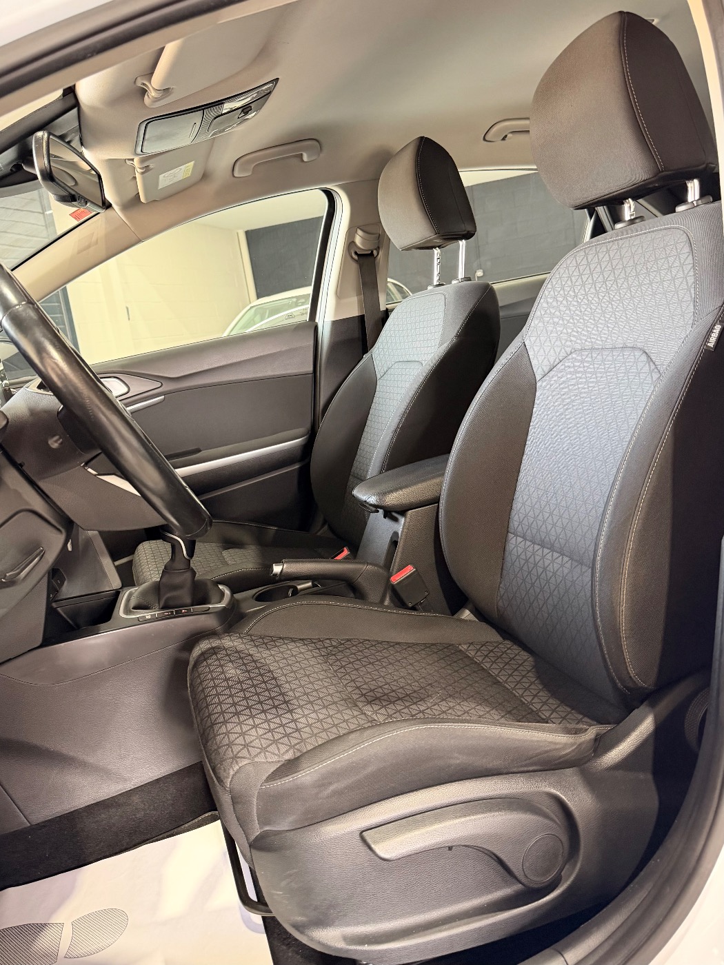 KIA CEED — foto 4