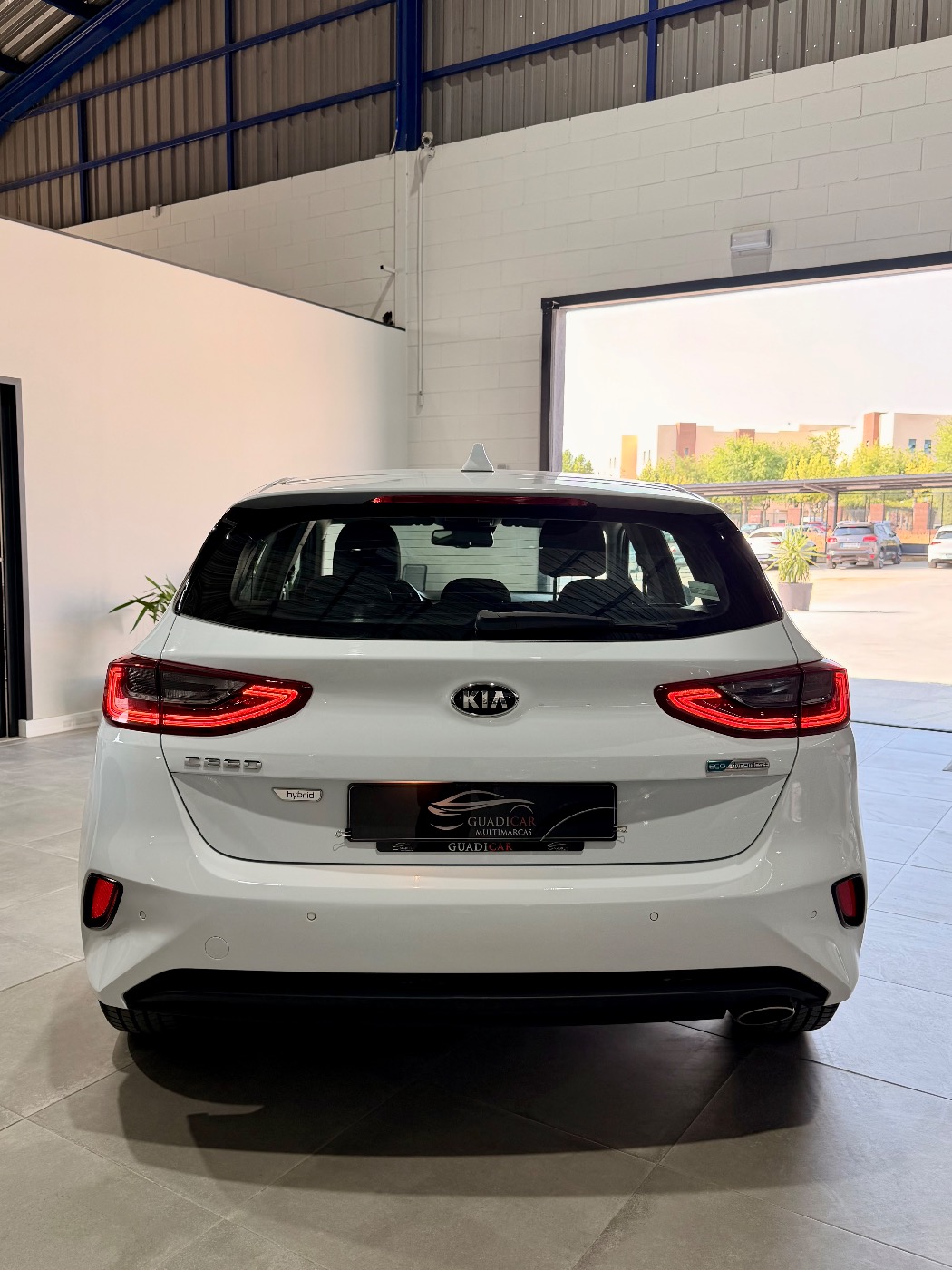 KIA CEED — foto 6