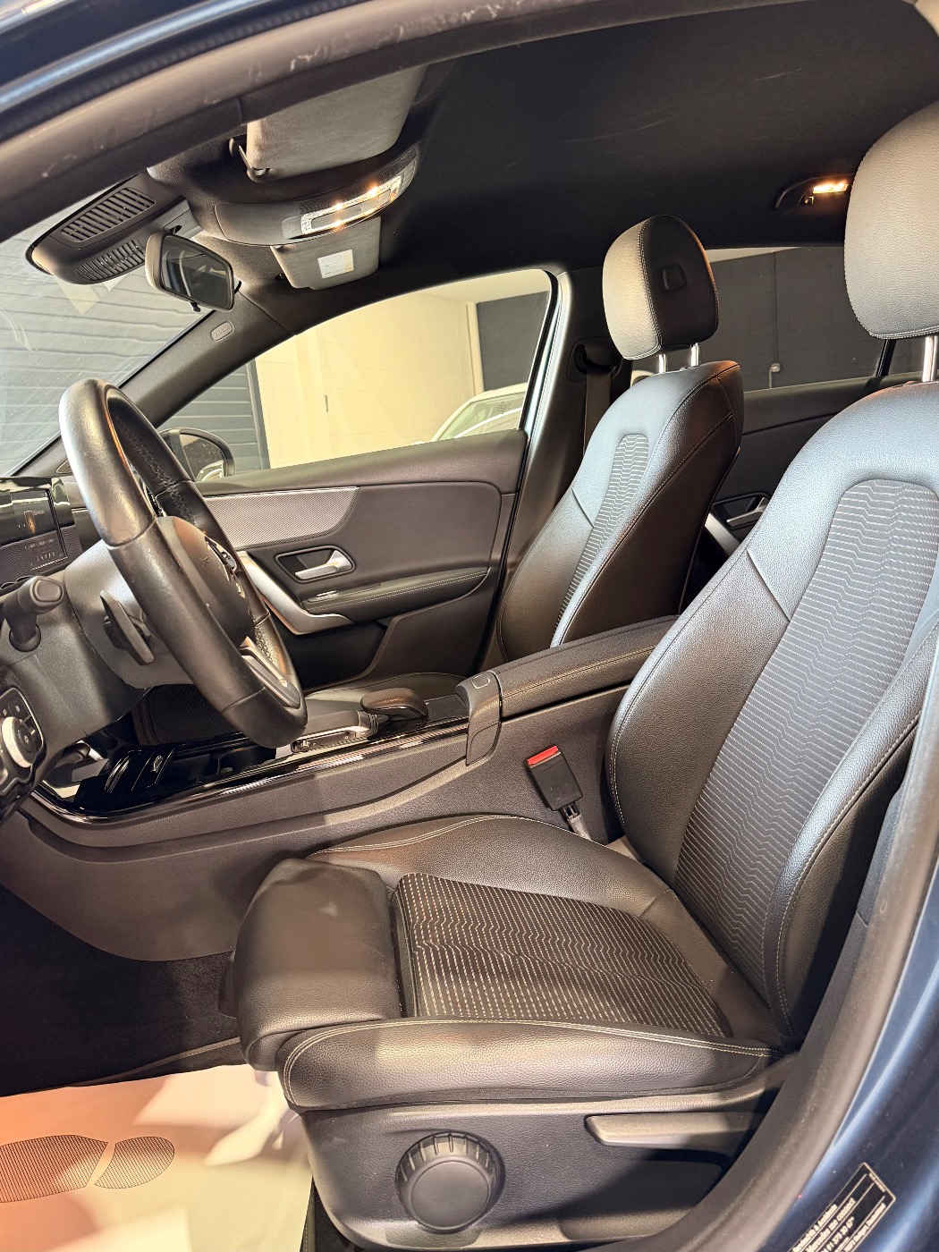 MERCEDES BENZ A 250e — foto 4