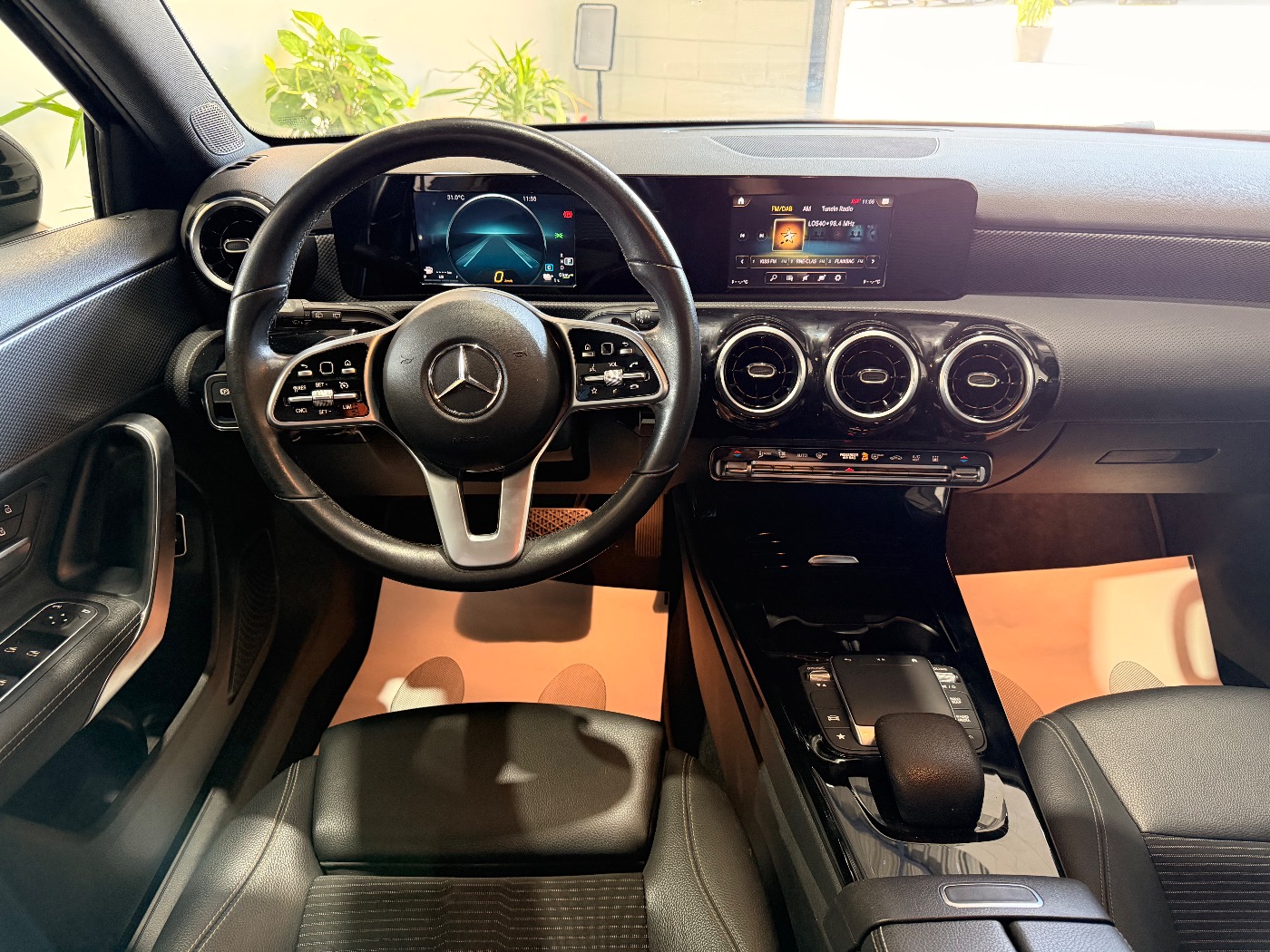 MERCEDES BENZ A 250e — foto 6