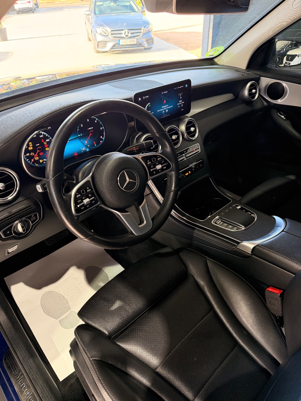 Mercedes-Benz GLC 200d 4 MATIC — foto 3