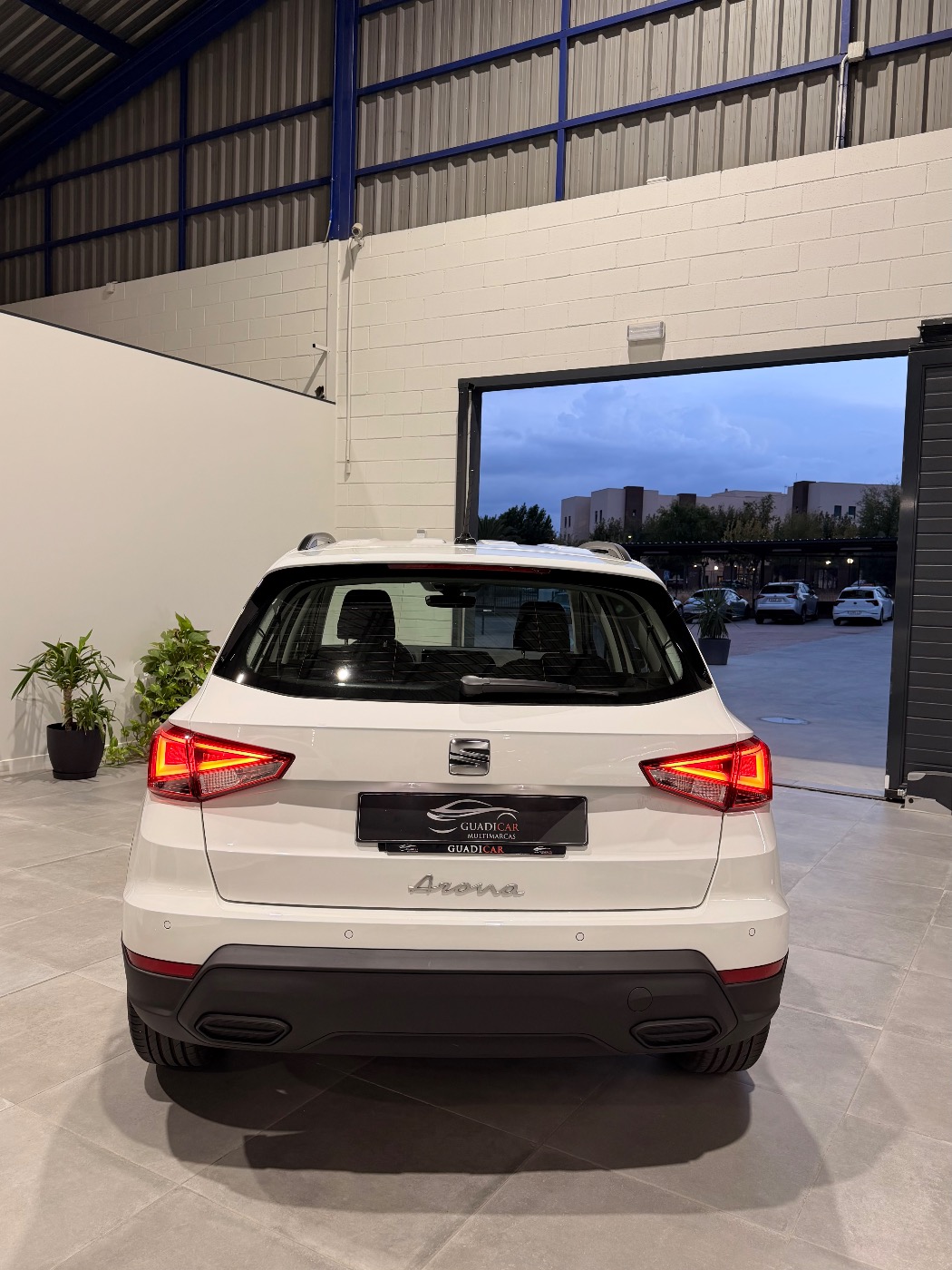 SEAT ARONA — foto 7