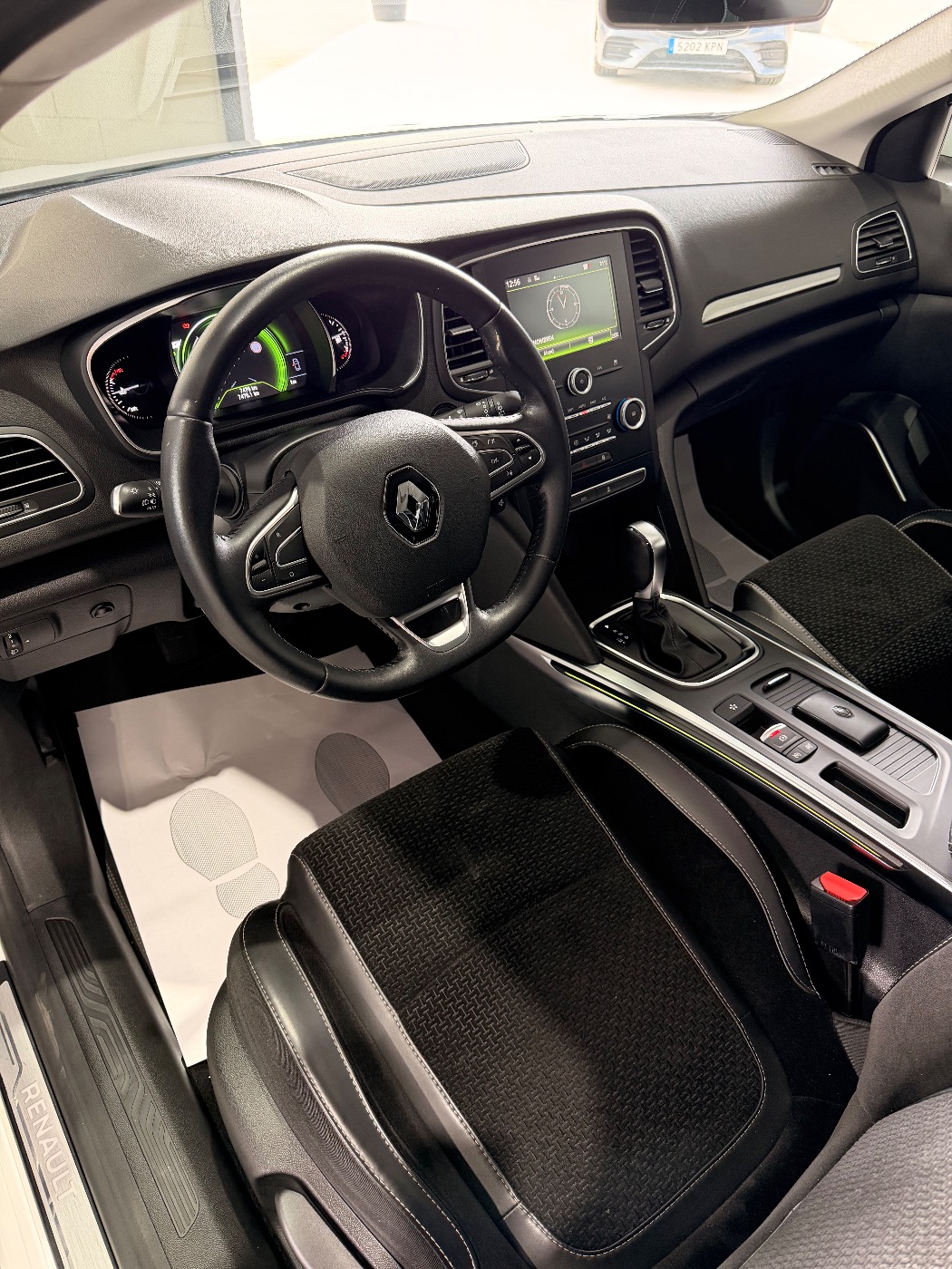 Renault MEGANE — foto 3