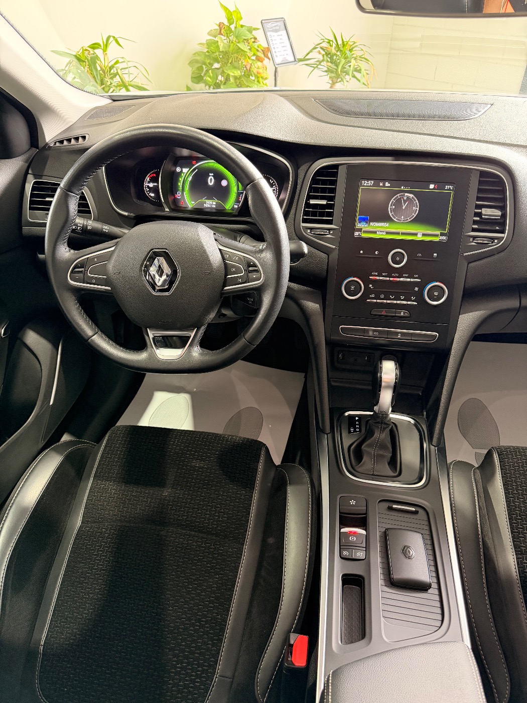 Renault MEGANE — foto 6